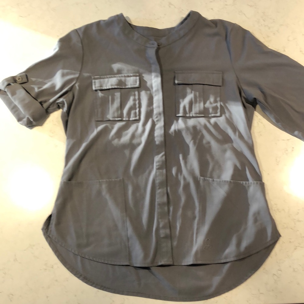Jaanuu scrub top
